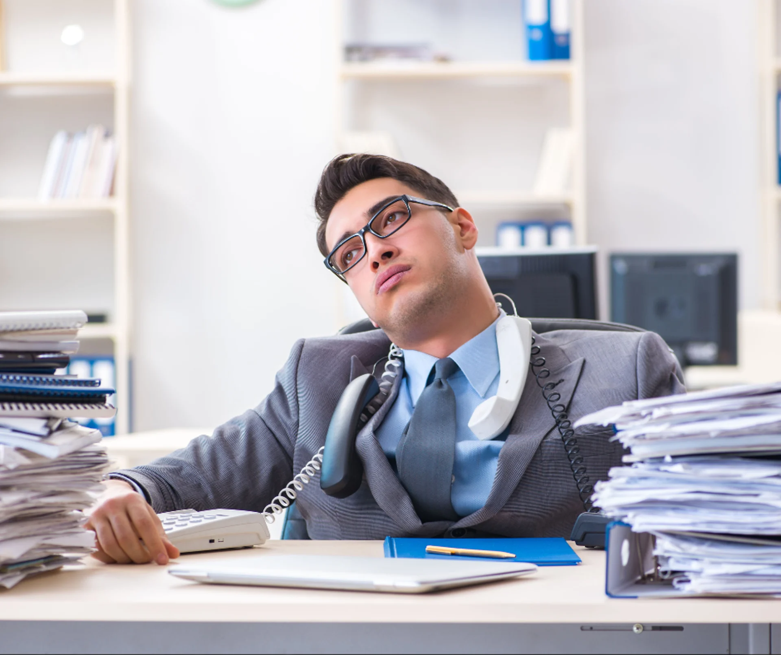 Grumpy staying ou “trabalho descontente”: descubra o que é isso e como evitar!