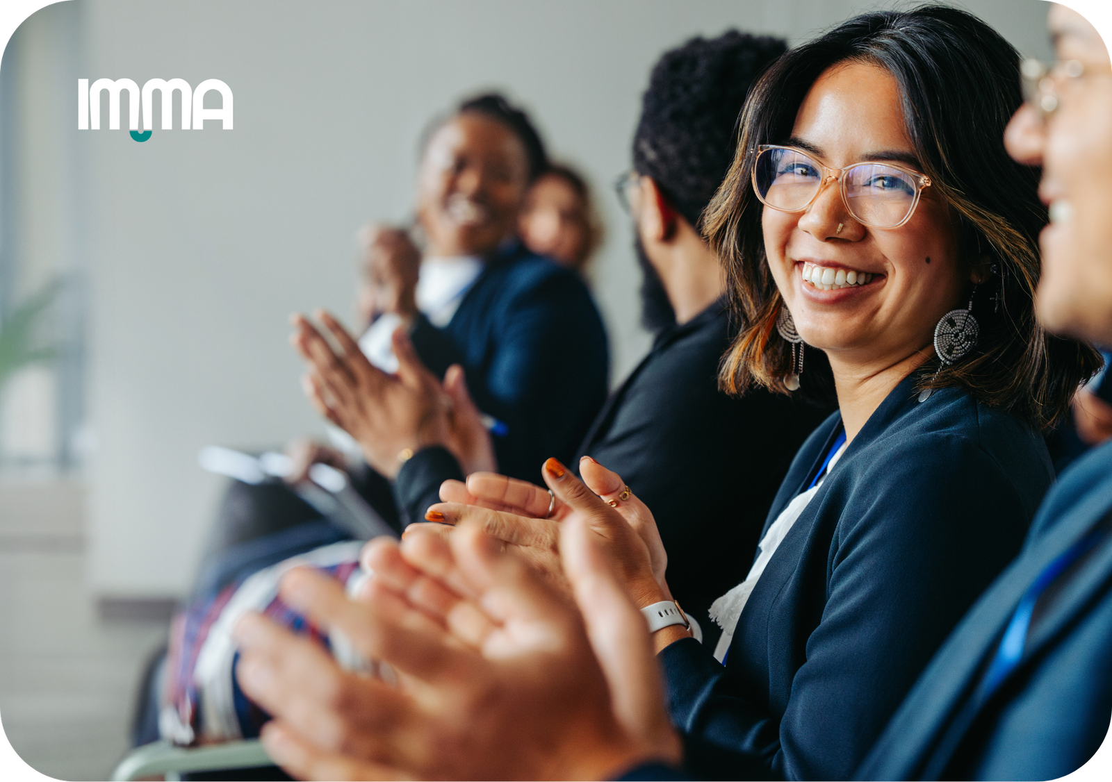 Reconhecimento corporativo como estratégia de retenção de talentos em 2026